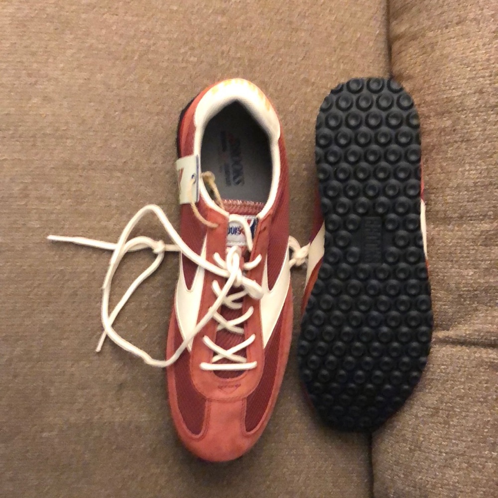 Brooks sneakers